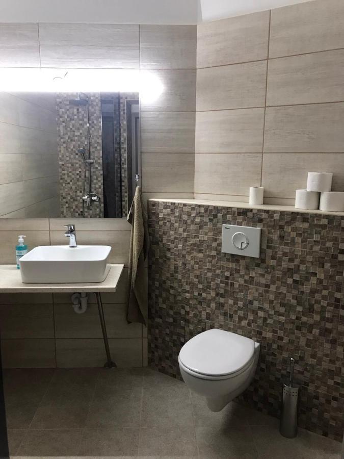 Studio Apartmani Paola Rijeka Exteriör bild
