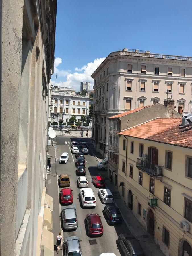 Studio Apartmani Paola Rijeka Exteriör bild