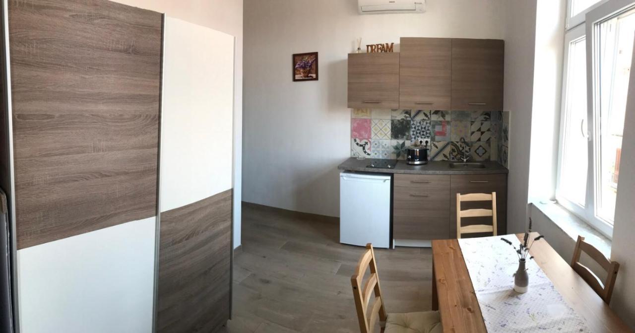 Studio Apartmani Paola Rijeka Exteriör bild